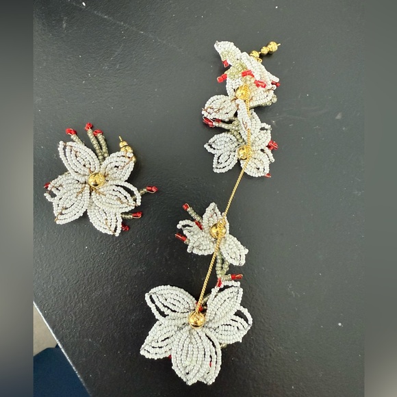 Cult Gaia NEW Lily Gold-tone Beaded Earrings - White - Picture 8 of 9